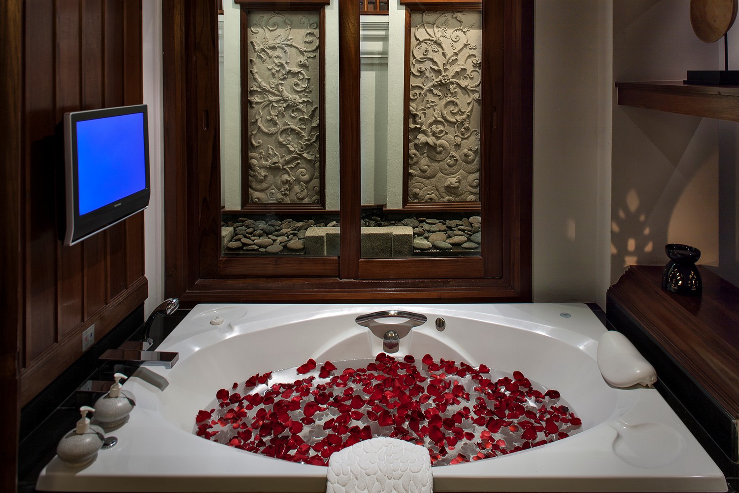 Ratilanna Riverside Spa Resort Chiangmai
